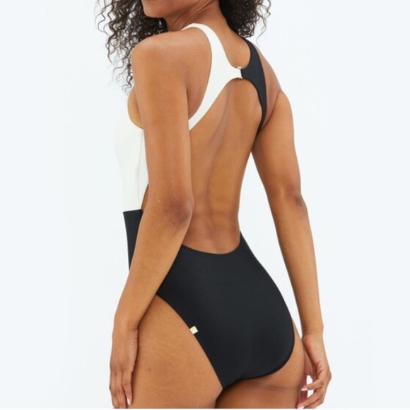 Summersalt The Cove Black and White Colorblock One Piece sz 6 - Picture 2 of 9